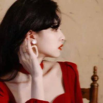 超额收益锐减，规模“诅咒”之下，量化的阿尔法盛宴能否持续？